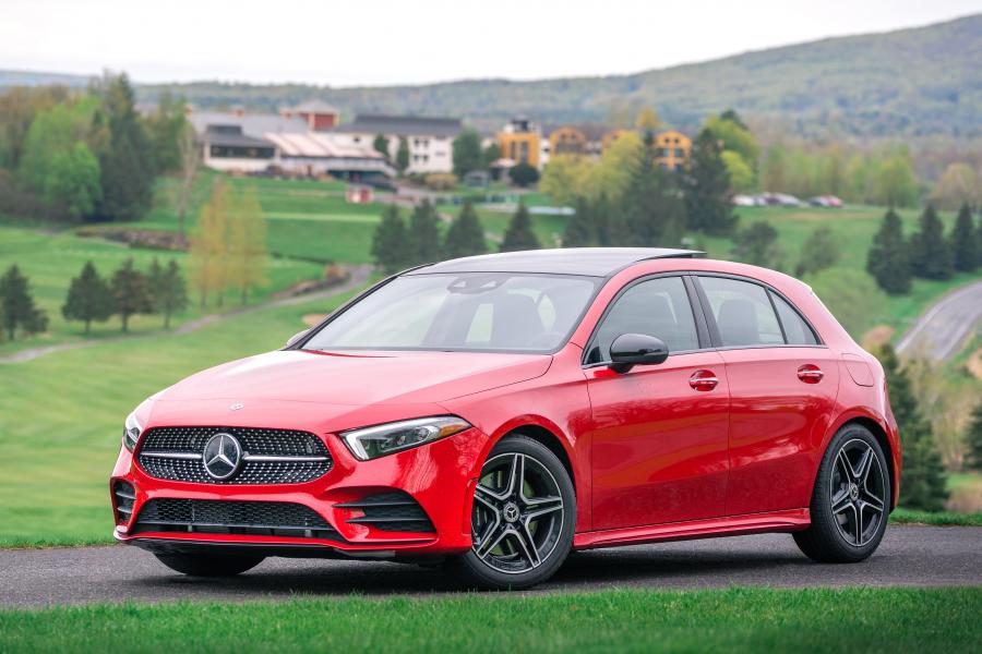  Mercedes-Benz A250 4Matic AMG Line (W177) 2019 года  (CA) (фото 1 из 17)